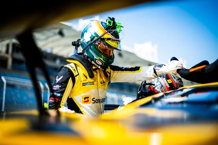 #81 TF Sport Corvette Z06 LMGT3.R: Tom Van Rompuy, Rui Andrade, Charlie Eastwood