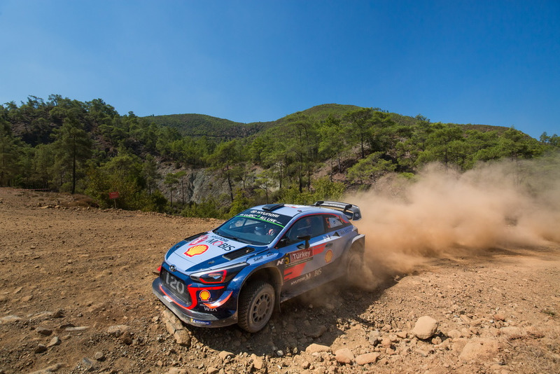 Thierry Neuville, Nicolas Gilsoul, Hyundai Motorsport Hyundai i20 Coupe WRC