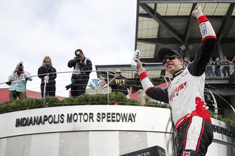 1. Brad Keselowski, Team Penske, Ford Fusion