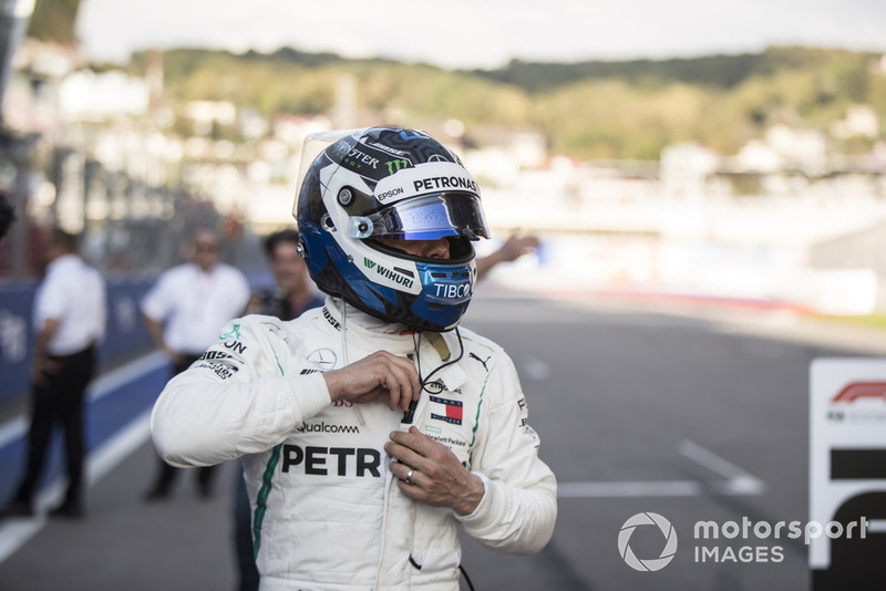 Pole sitter Valtteri Bottas, Mercedes AMG F1
