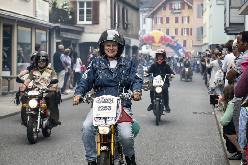 Partecipanti all'Alpenbrevet