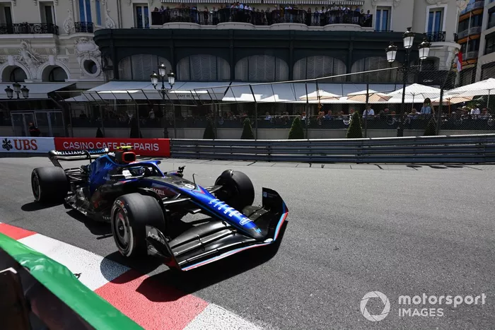 Nicholas Latifi, Williams FW44