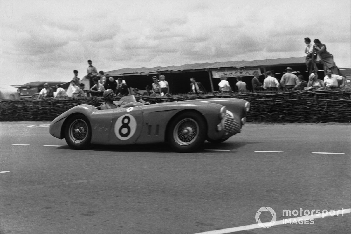 Modèle Réduit Spark 1/43 - Jaguar D-Type Vainqueur Des 24H Du Mans 1955 (n°6) - Résine, Neuf