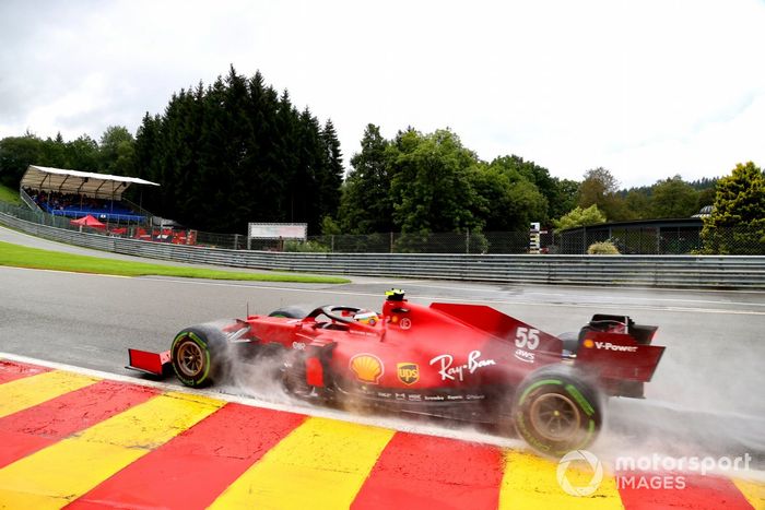 Carlos Sainz Jr., Ferrari SF21