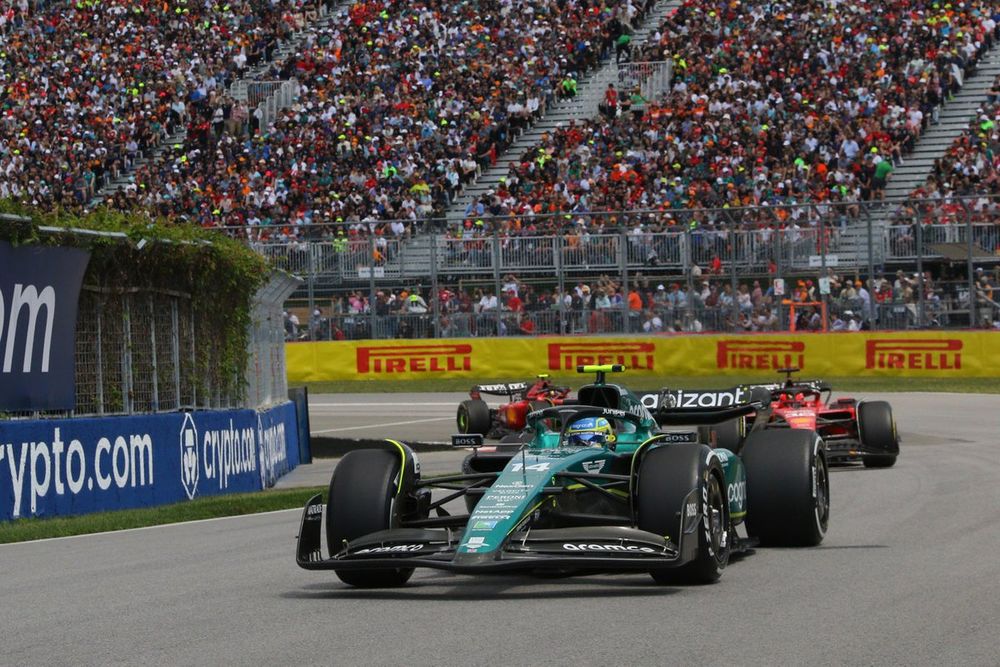 Fernando Alonso, Aston Martin AMR23, Charles Leclerc, Ferrari SF-23