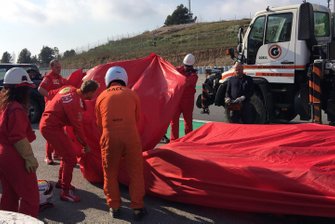 Sebastian Vettel, Ferrari SF90 stops on the side of the track