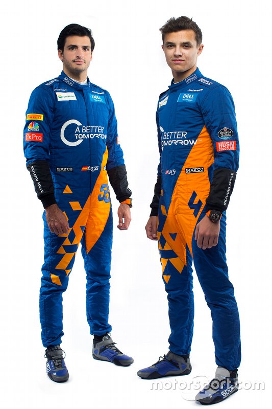 Lando Norris, McLaren, Carlos Sainz Jr., McLaren