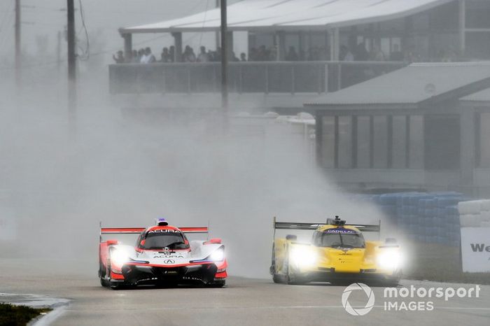 #6 Acura Team Penske Acura DPi, DPi: Juan Pablo Montoya, Dane Cameron, Simon Pagenaud, #85 JDC-Miller Motorsports Cadillac DPi, DPi: Misha Goikhberg, Tristan Vautier, Juan Piedrahita