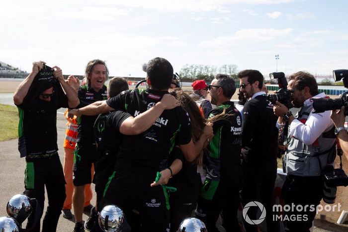 Jonathan Rea, Kawasaki Racing Team's team celebrates his 5th world title