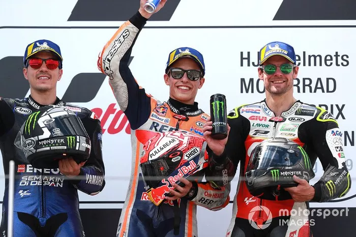Podio: il vincitore della gara Marc Marquez, Repsol Honda Team, il secondo classificato Maverick Vinales, Yamaha Factory Racing, il terzo classificato Cal Crutchlow, Team LCR Honda