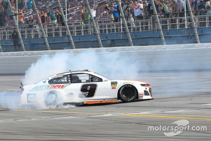 Chase Elliott, Hendrick Motorsports, Chevrolet Camaro Mountain Dew / Little Caesar's