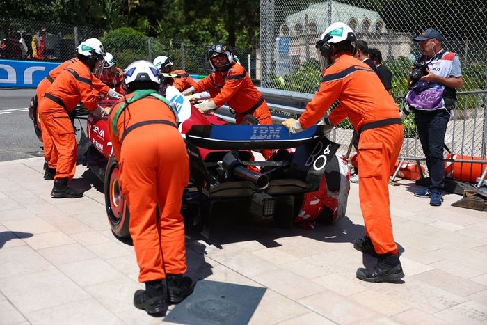 Lewis Hamilton, Ferrari