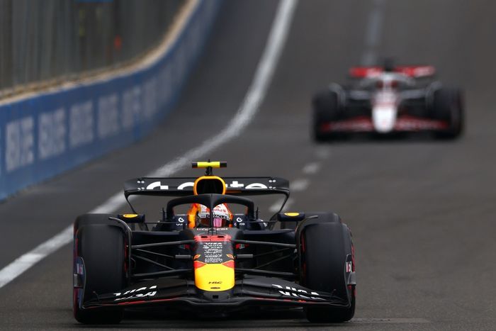 Esteban Ocon, Haas F1 Team, Yuki Tsunoda, Red Bull Racing Team