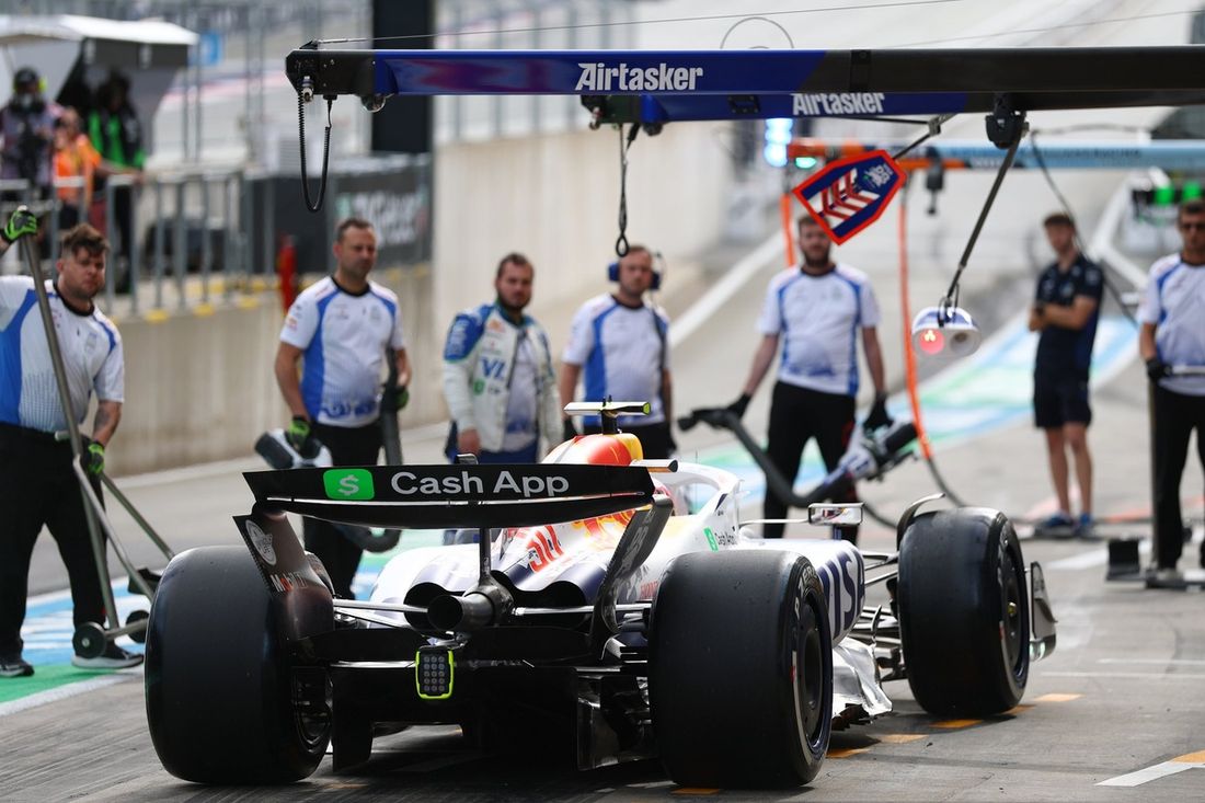 Liam Lawson, Red Bull Racing