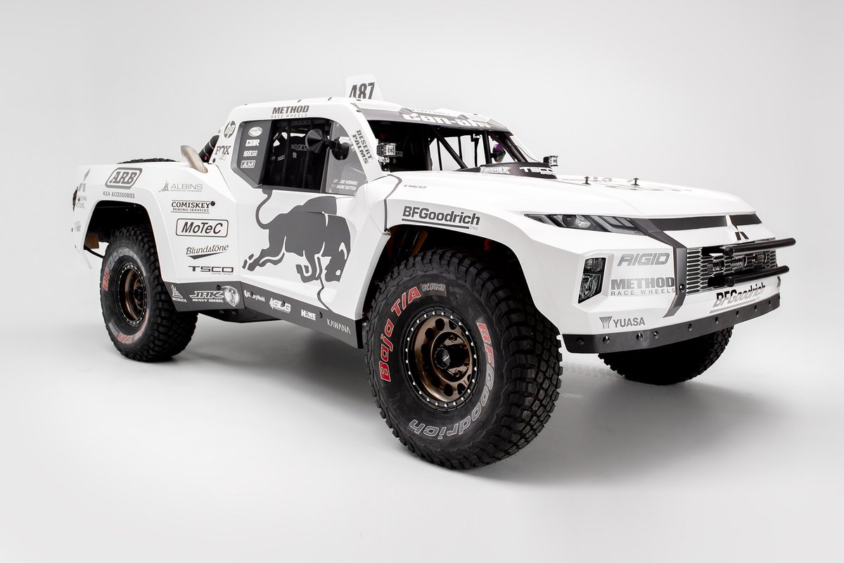 Mitsubishi Motors Trophy Truck