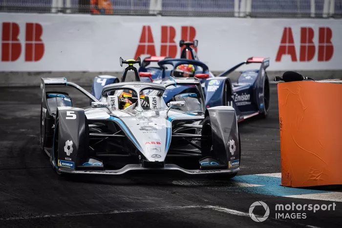 Stoffel Vandoorne, Mercedes-Benz EQ, EQ Silver Arrow 02, Robin Frijns, Envision Virgin Racing, Audi e-tron FE07