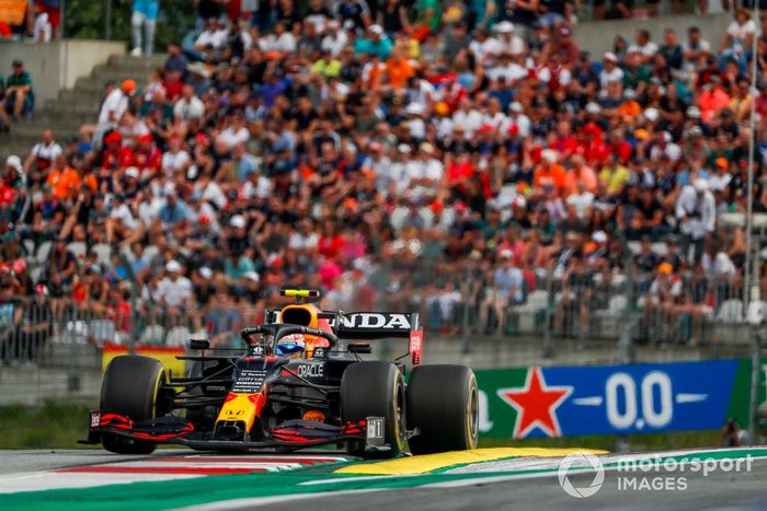 Sergio Pérez, Red Bull Racing RB16B