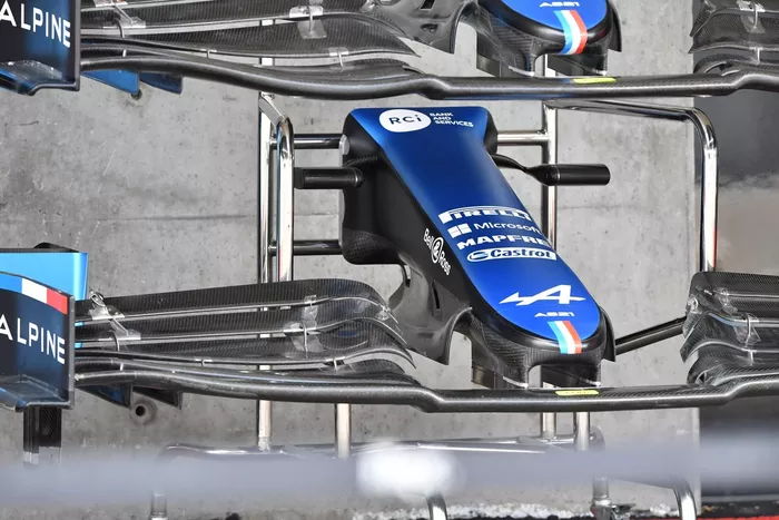 Alpine A521 con su nuevo alerón delantero 