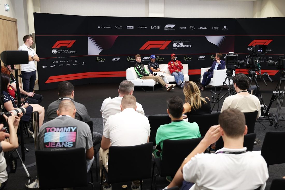 Lewis Hamilton, Ferrari, Nico Hulkenberg, Sauber, Carlos Sainz, Williams