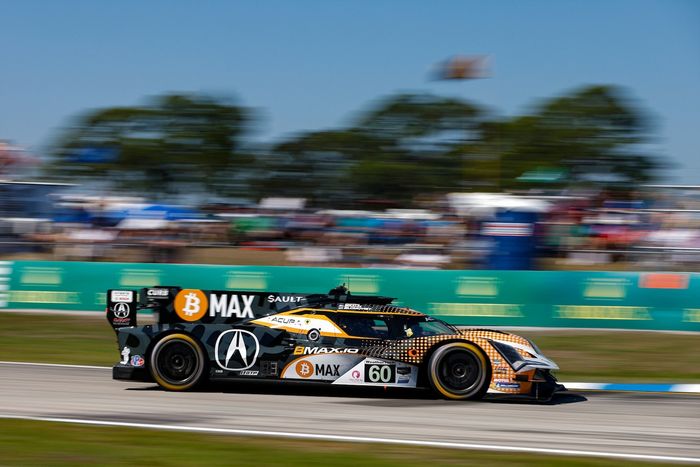 #60 Acura Meyer Shank Racing w/Curb Agajanian Acura ARX-06: Tom Blomqvist, Colin Braun, Scott Dixon