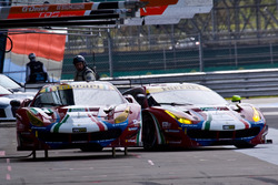 #51 AF Corse, Ferrari 488 GTE: James Calado, Alessandro Pier Guidi; #71 AF Corse, Ferrari 488 GTE: D