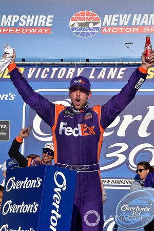 Race winner Denny Hamlin, Joe Gibbs Racing Toyota