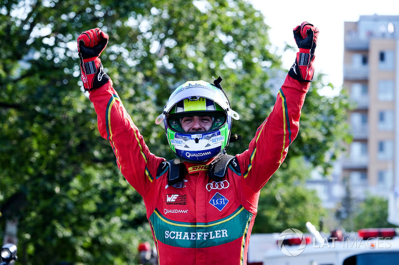 Campeón de la temporada 2016/2017 de Fórmula E Champion Lucas di Grassi, ABT Schaeffler Audi Sport