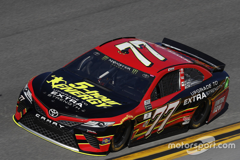 #77: Erik Jones, Furniture Row Racing, Toyota