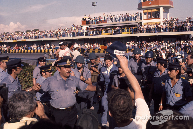 1977 - Wolf, un debut sorprendentemente victorioso