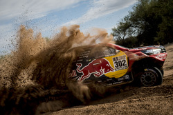 #302 Toyota Gazoo Racing Toyota: Giniel de Villiers, Dirk von Zitzewitz