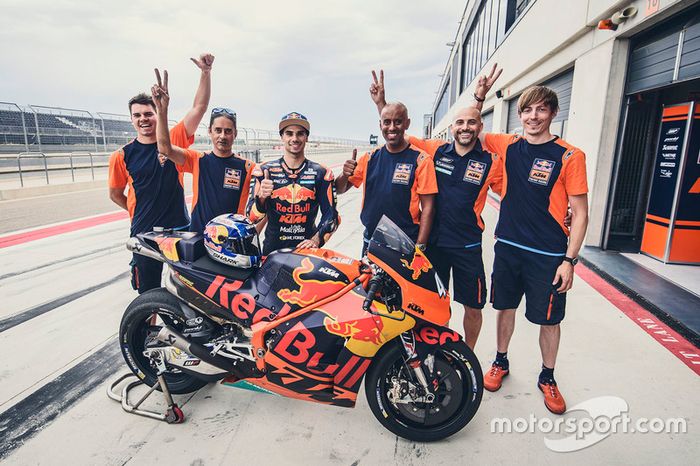 Miguel Oliveira el día de su debut con el Red Bull KTM Factory Racing