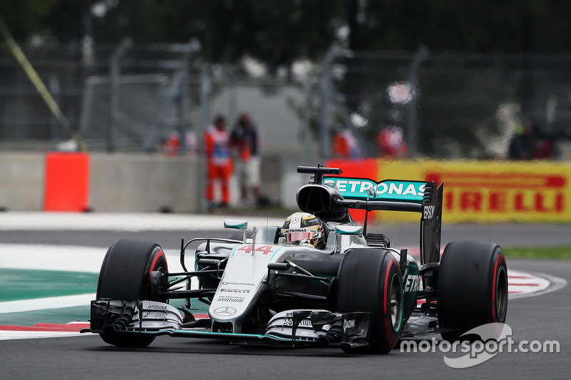 1. Lewis Hamilton, Mercedes AMG F1 W07 Hybrid