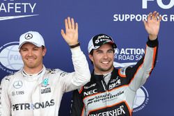 Nico Rosberg, Mercedes AMG F1 Team y Sergio Pérez, Sahara Force India