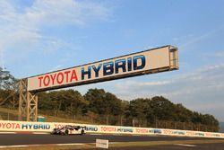 #1 Porsche Team Porsche 919 Hybrid: Timo Bernhard, Mark Webber, Brendon Hartley