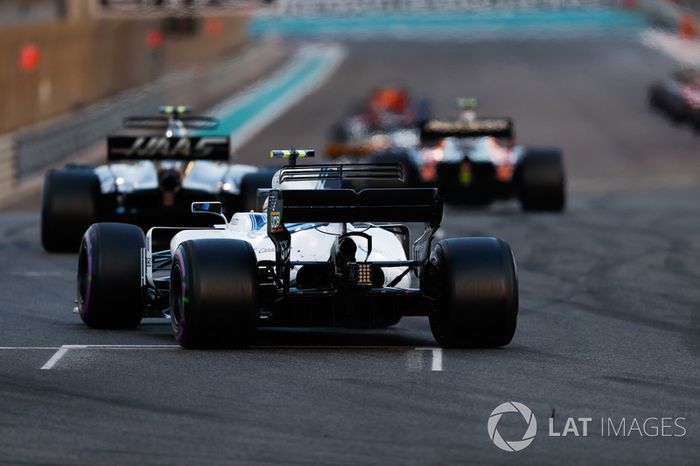 Kevin Magnussen, Haas F1 Team VF-17, Lance Stroll, Williams FW40