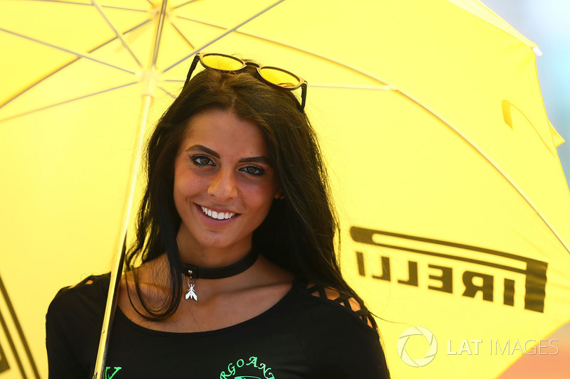 Grid girl