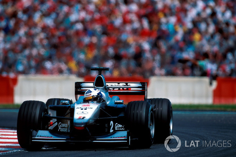 2000: Дэвид Култхард, McLaren-Mercedes MP4/15