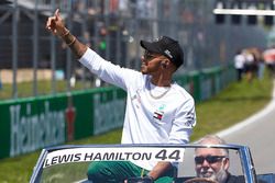 Lewis Hamilton, Mercedes AMG F1, in the drivers parade