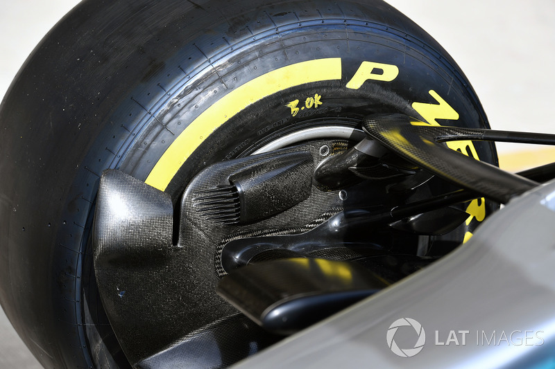 Detalle del conducto de freno delantero del Mercedes-Benz F1 W08