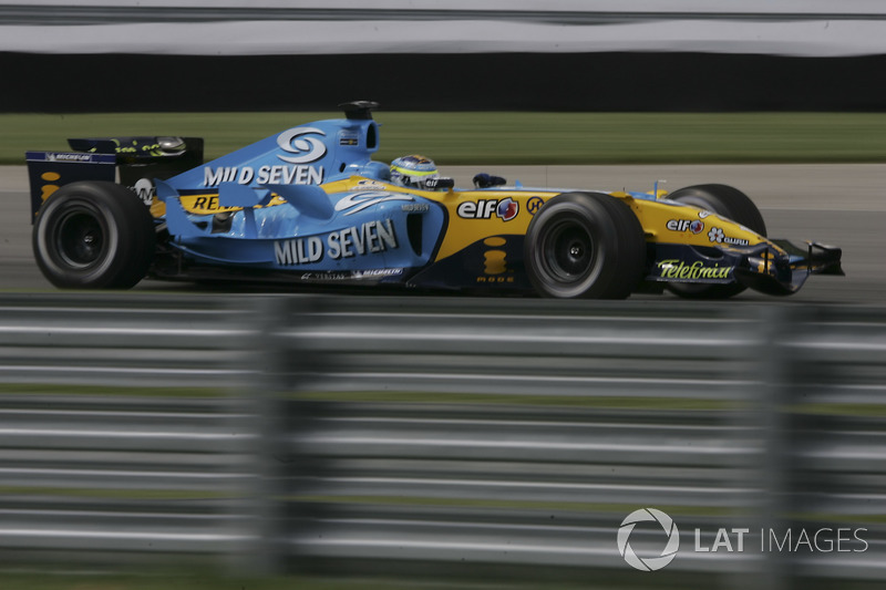 2005 : Renault R25