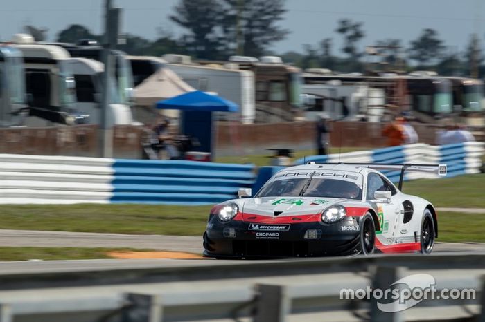 #92 Porsche GT Team Porsche 911 RSR: Michael Christensen, Kevin Estre