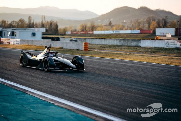 Edoardo Mortara, Mercedes-Benz EQ Silver Arrow 01