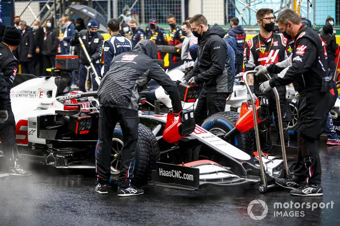 Kevin Magnussen, Haas VF-20 