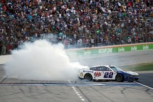 2025 Texas - Domingo