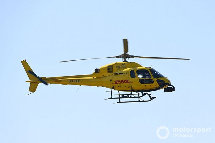 Un helicóptero Airbus AS355 Ecureuil registra la acción