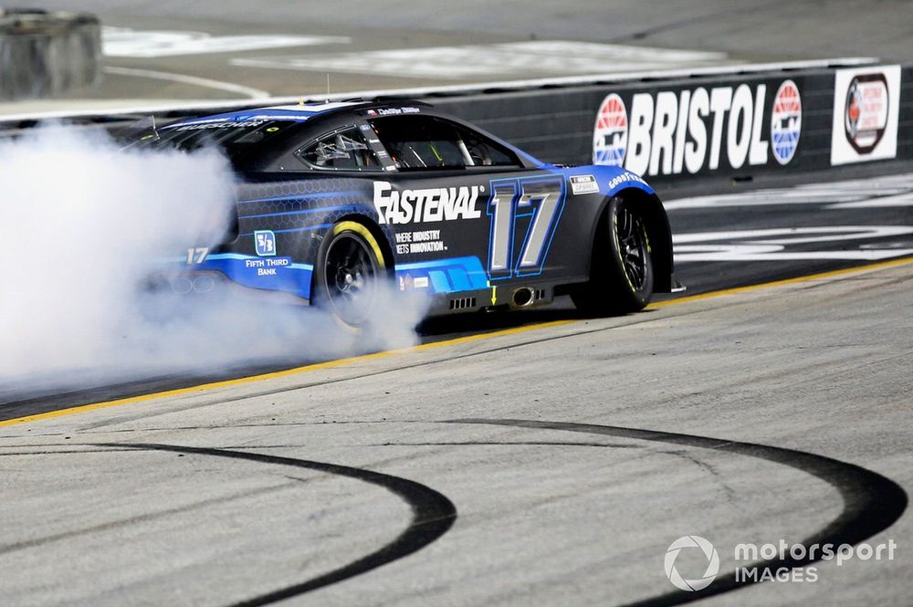 Race winner Chris Buescher, RFK Racing, Ford Mustang