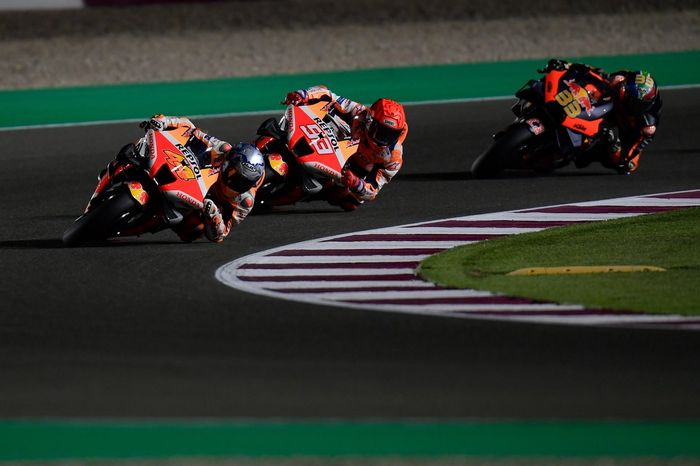 Pol Espargaró, Repsol Honda Team, Marc Márquez, Repsol Honda Team, Brad Binder, Red Bull KTM Factory Racing