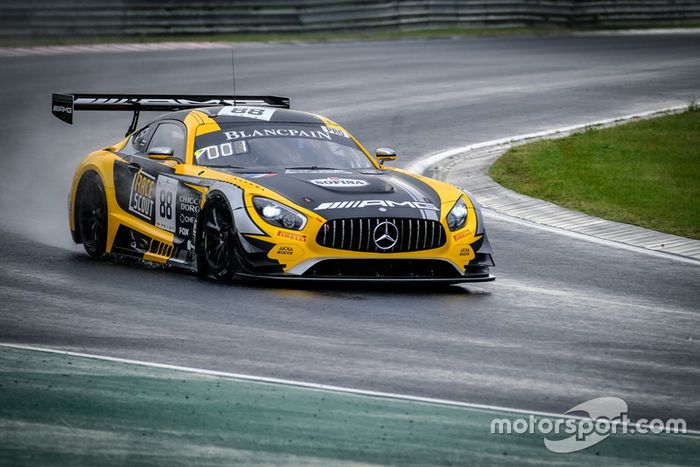 #88 Akka ASP Team Mercedes-AMG GT3: Raffaele Marciello, Michael Meadows