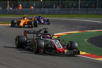 Romain Grosjean, Haas F1 Team VF-18 et Stoffel Vandoorne, McLaren MCL33