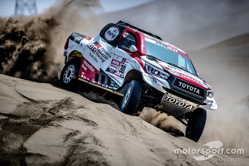 #302 Toyota Gazoo Racing SA: Жінель де Вільєр, Дірк фон Цітцевітц